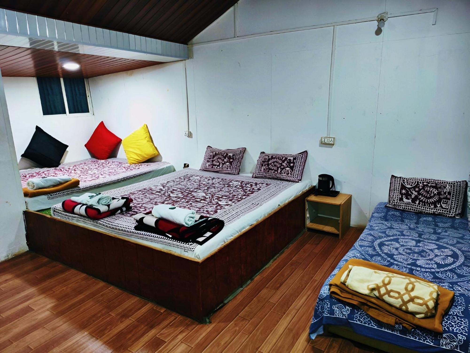 Forrest Homestay Villa Bhor Exterior foto